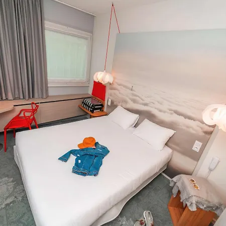 Ibis Styles Paris Hotel 3*
