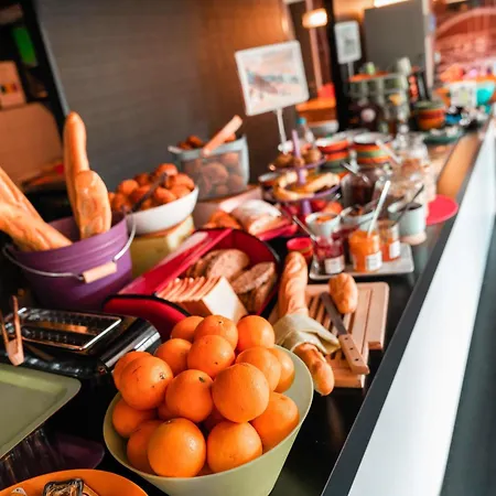 Ibis Styles Paris فيليزي فيياكوبليه